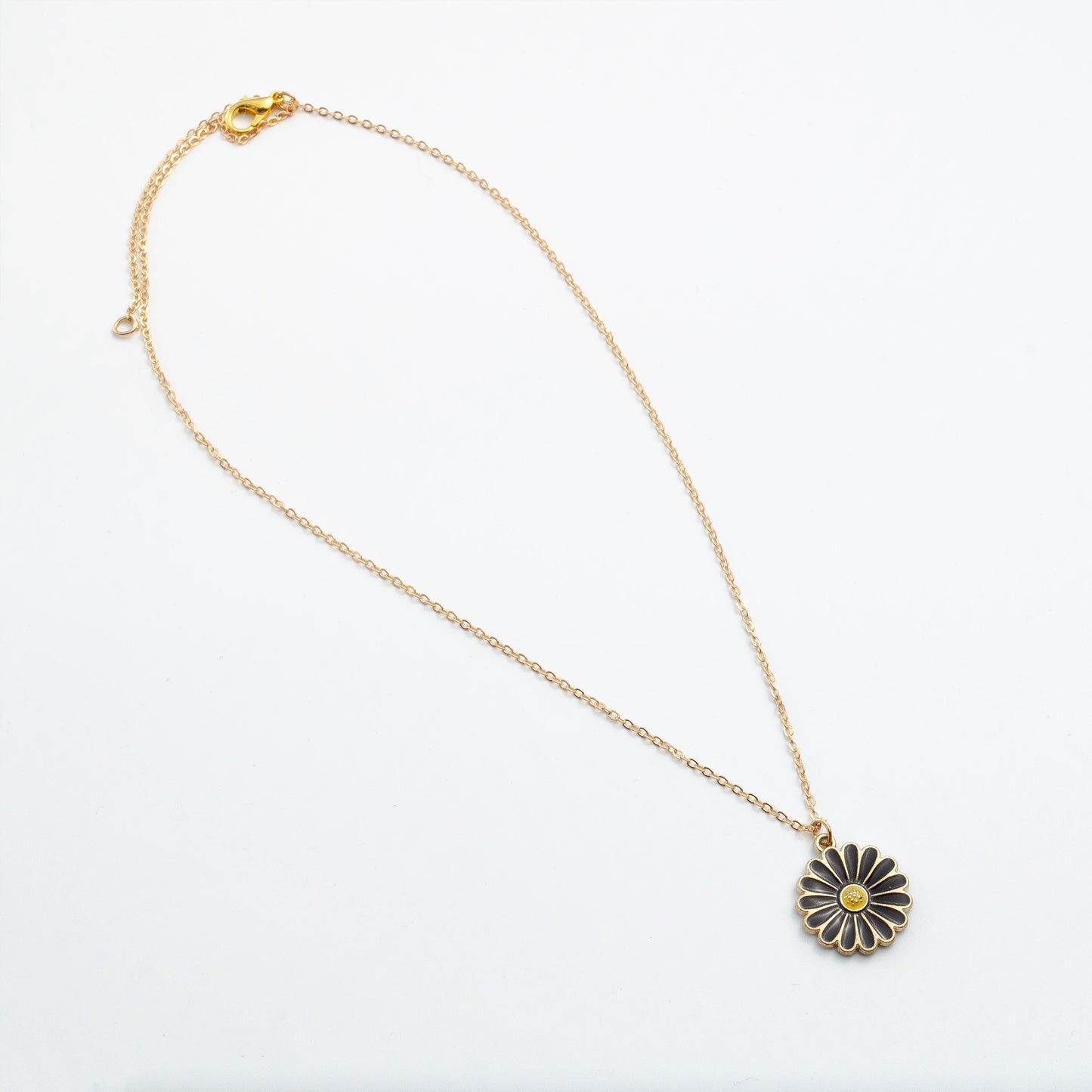 Daisy Flower Inspired Necklace  Boho Aesthetic Jewelry  Handmade Floral Jewelry