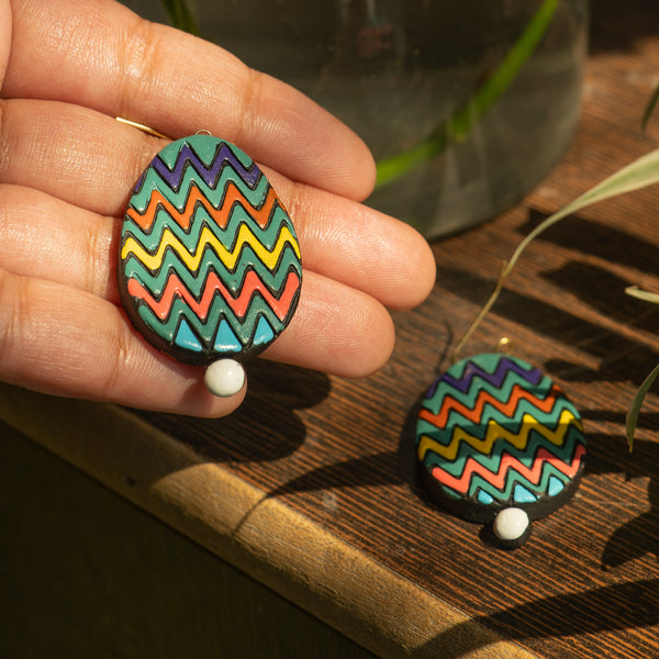 Handmade Earthen Clay Zig-Zag Oval Drop Earrings with Brass Hooks