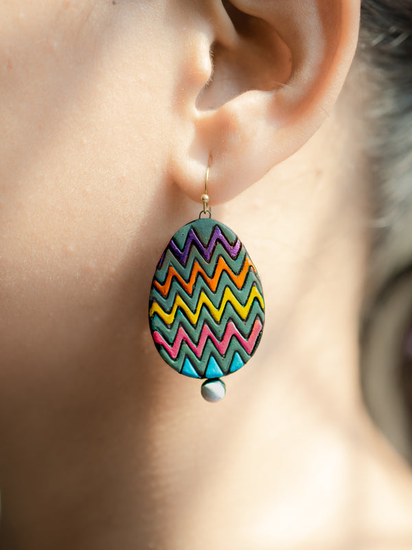 Handmade Earthen Clay Zig-Zag Oval Drop Earrings with Brass Hooks