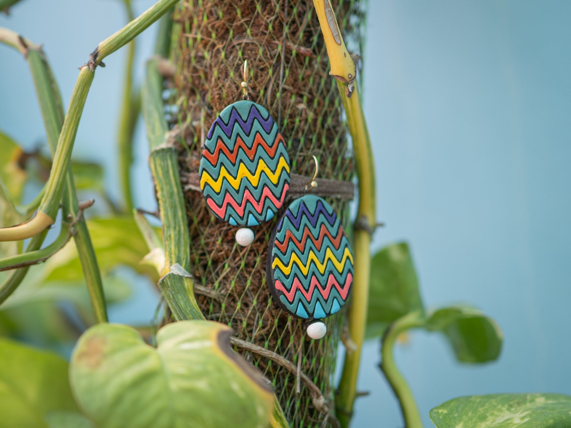 Handmade Earthen Clay Zig-Zag Oval Drop Earrings with Brass Hooks