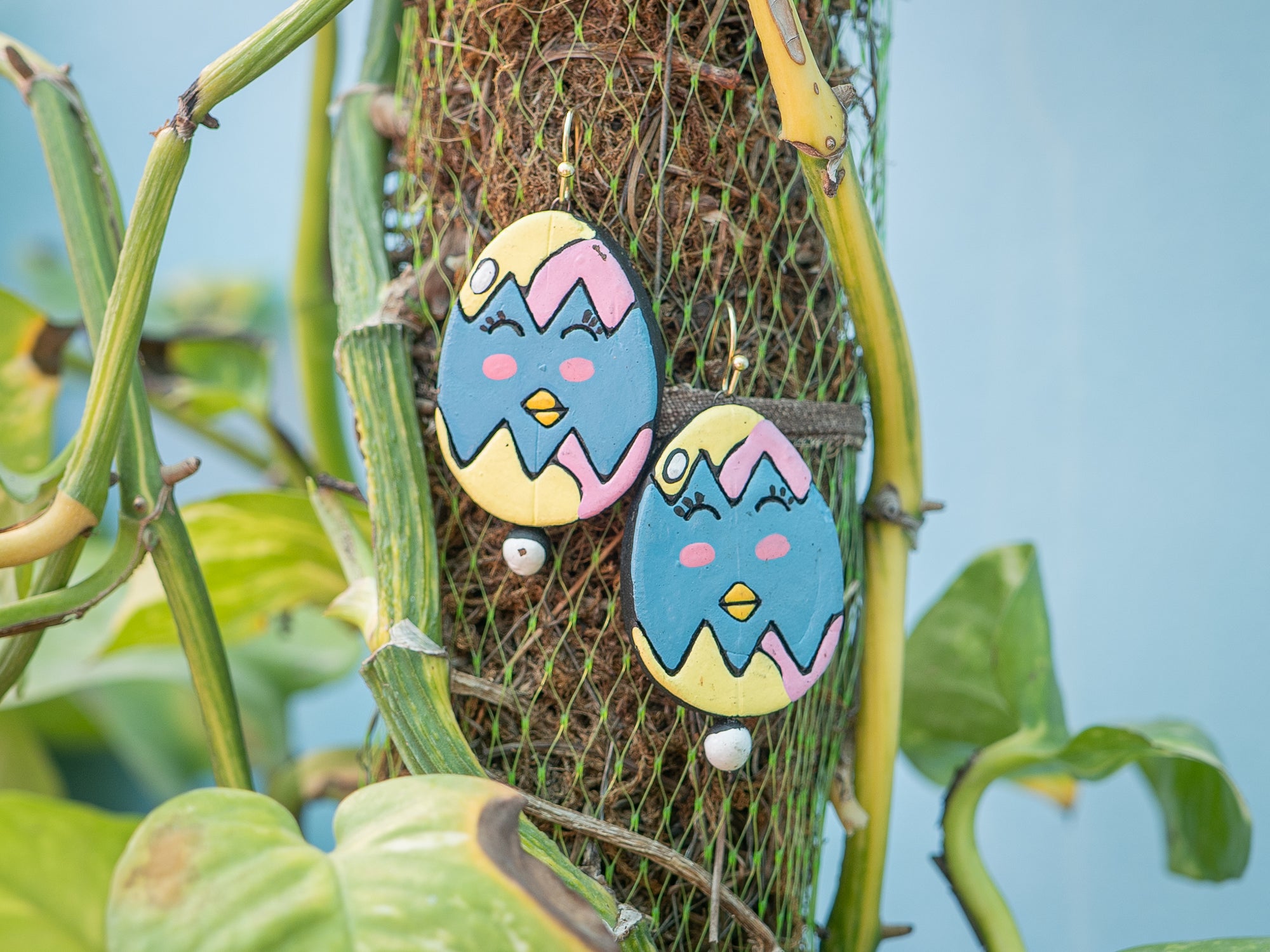 The Sweetheart Meadow Drops | Handmade Earthen Clay with Brass Hooks