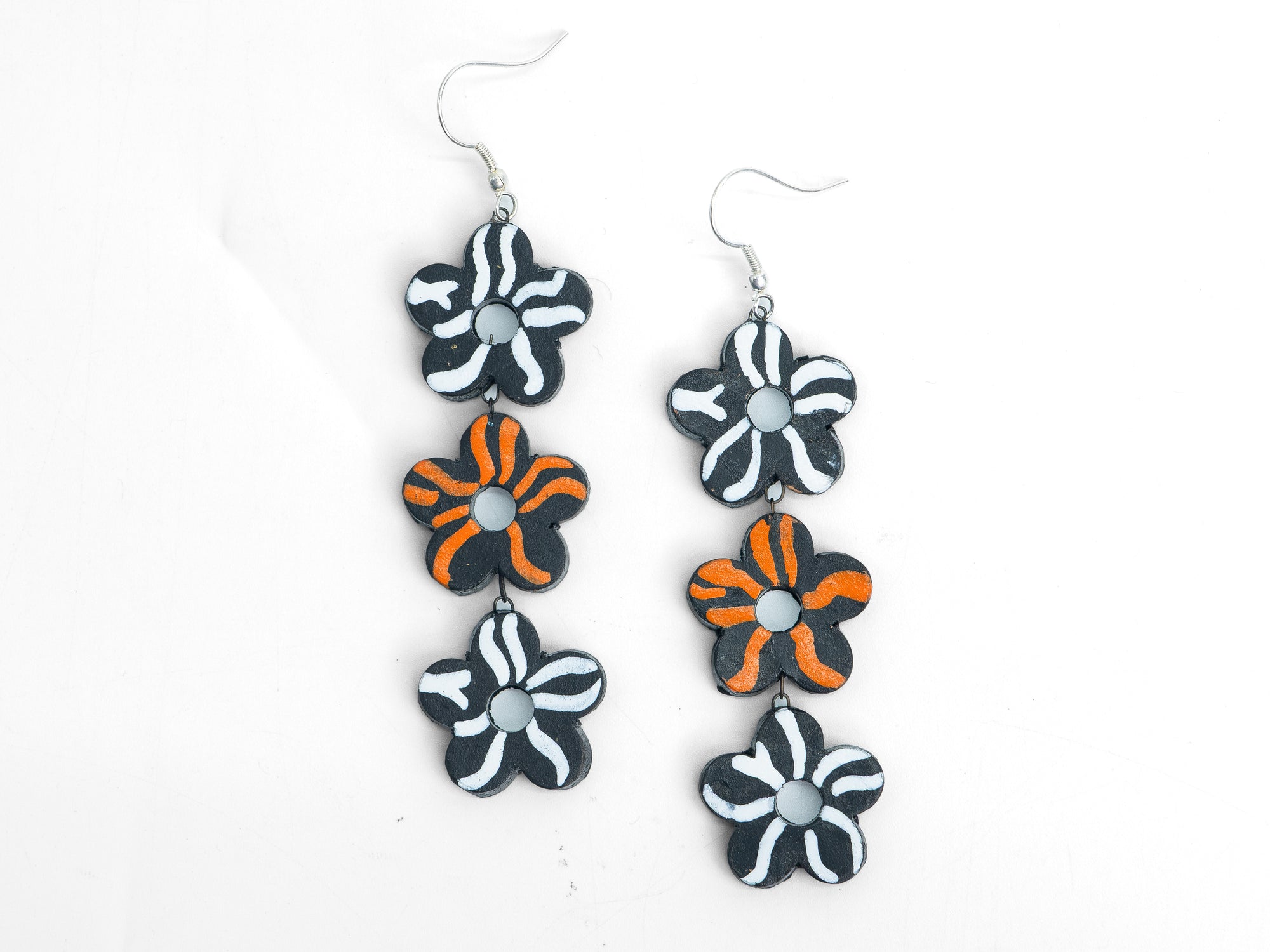 Midnight Daisy Drop Earrings