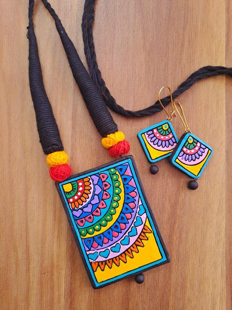 Multi color Square Necklace  Nature-Inspired Art De co Jewelry  Handmade Jewelry with Lightweight Earrings
