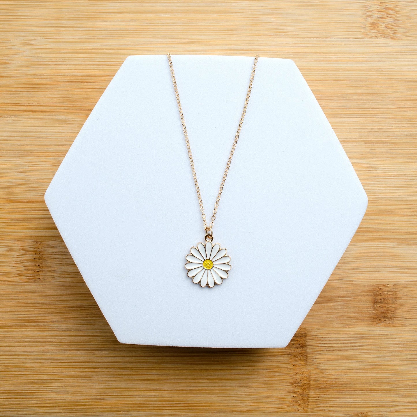 Daisy Flower Inspired Necklace  Boho Aesthetic Jewelry  Handmade Floral Jewelry