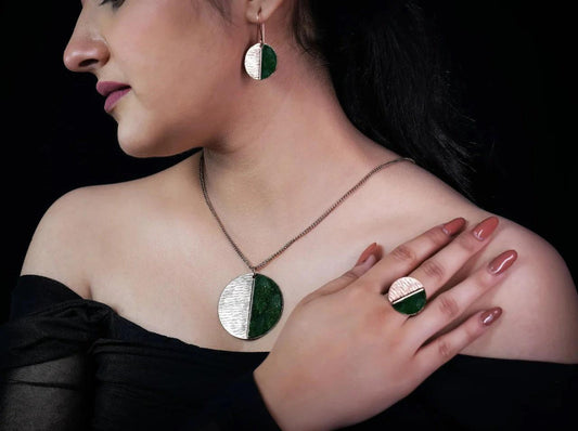 Green Copper Round Set with Ring  Minimalist Aesthetic Jewelry  Best Friend Gift  Casual Jewelry  Gift For Her  Valentine Gift