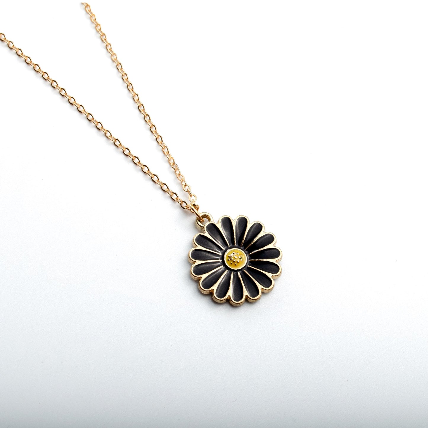 Daisy Flower Inspired Necklace  Boho Aesthetic Jewelry  Handmade Floral Jewelry