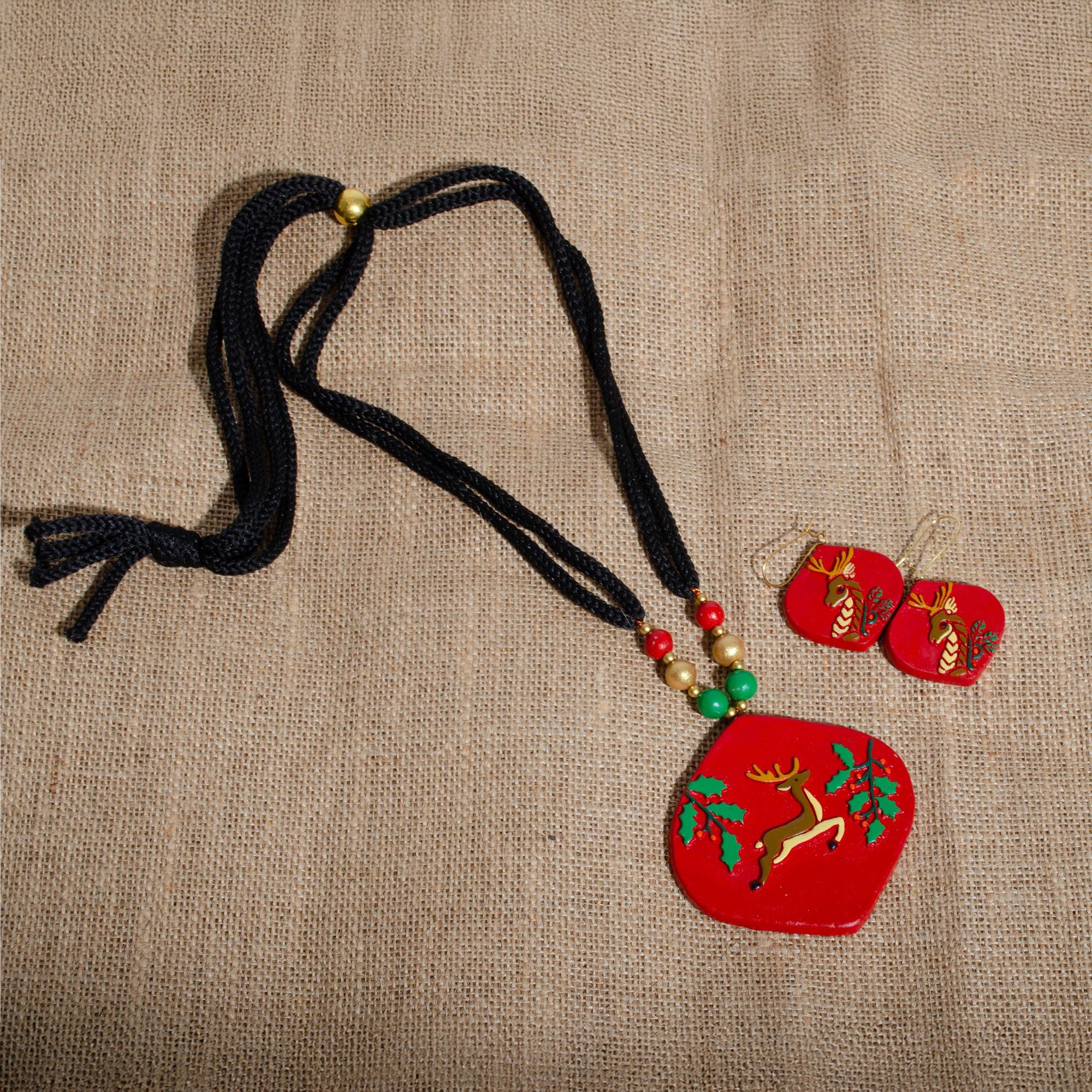 Handmade 3D Reindeer Clay Jewelry Set: Christmas Necklace & Earrings