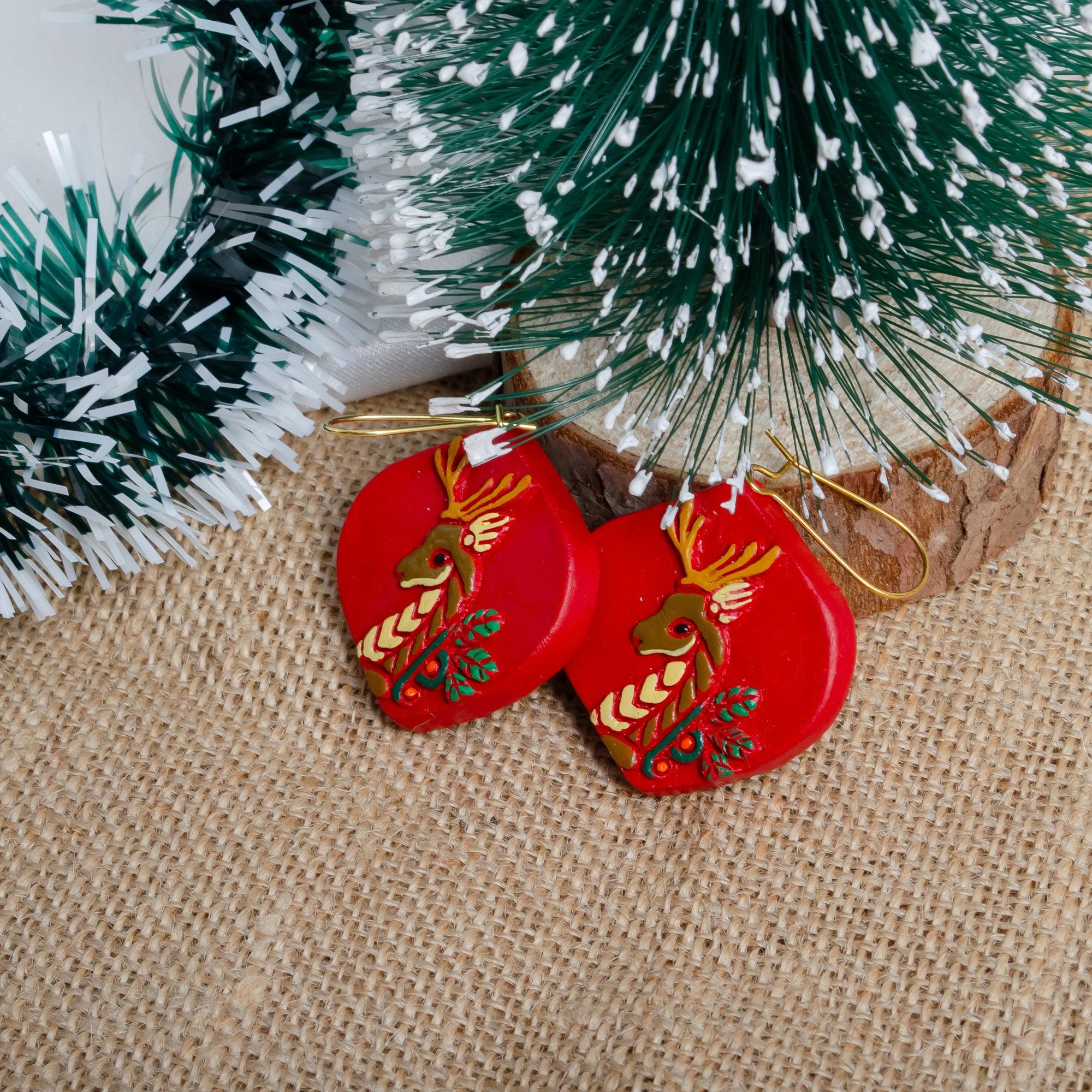 Handmade 3D Reindeer Clay Jewelry Set: Christmas Necklace & Earrings