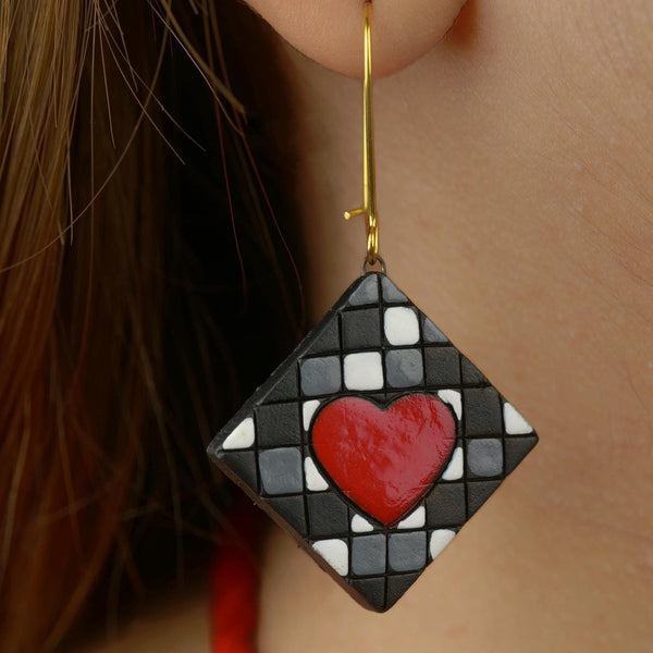 Heart Choker Necklace For Women Minimalistic Jewelry For Daughter